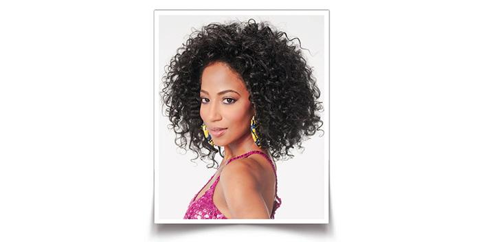 COCOBelle: Africa Miranda, Entertainer