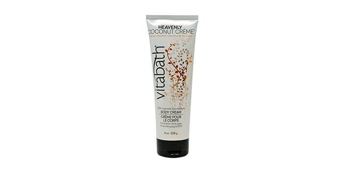 DISCOVER THE BENEFITS OF BLENDED SUPERFRUITS AND VITAMINS FOR YOUR SKIN