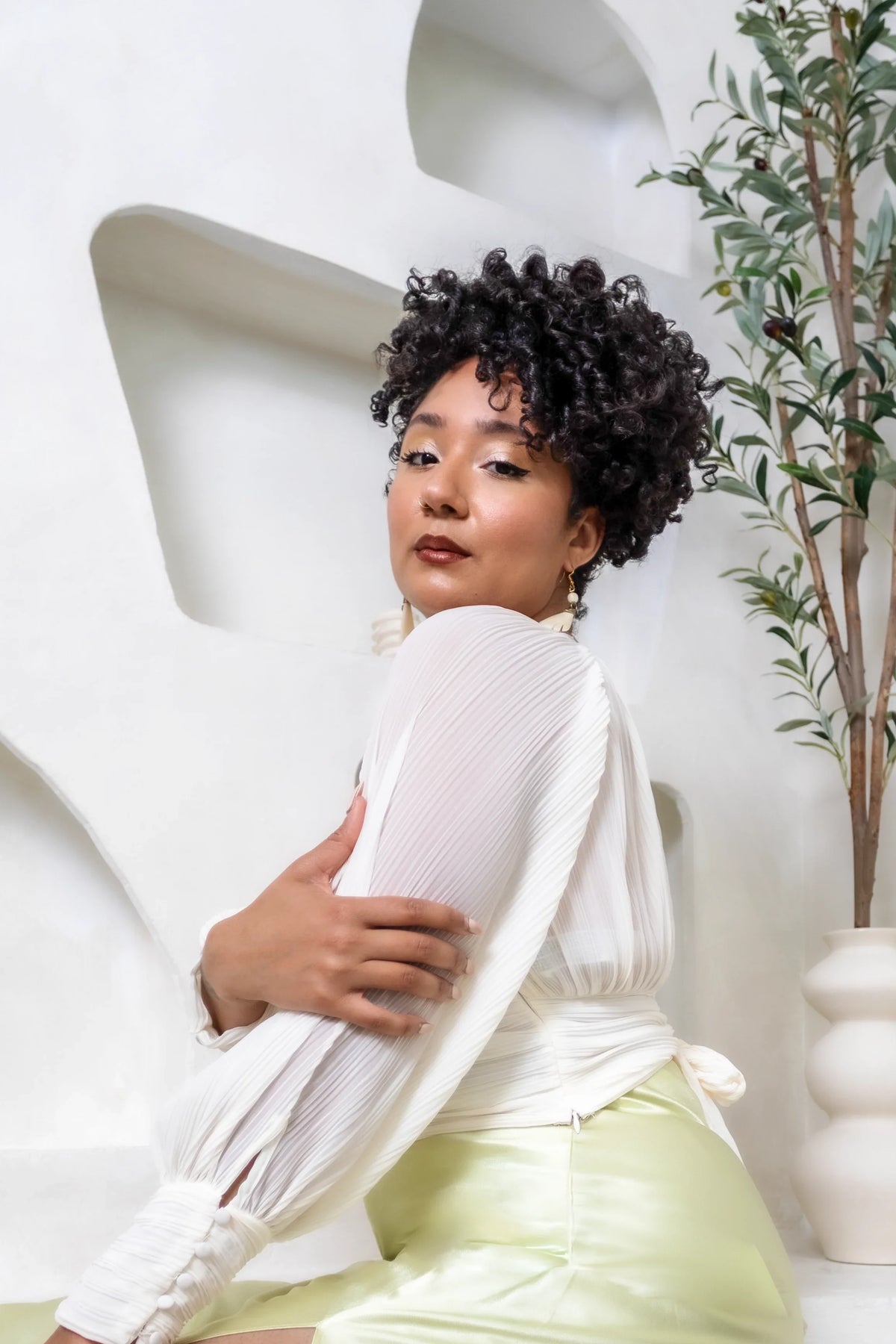 En Love With Your Hair: Meet Gabrielle Zalina of én Love Beauty