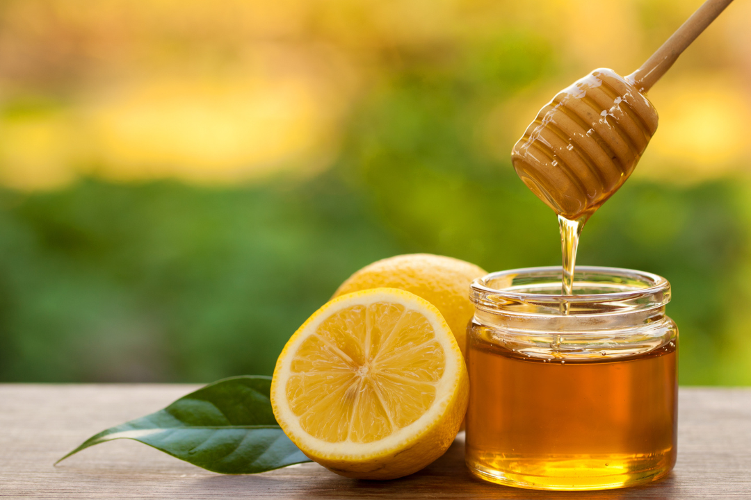 The Skincare Benefits of Honey and Lemon