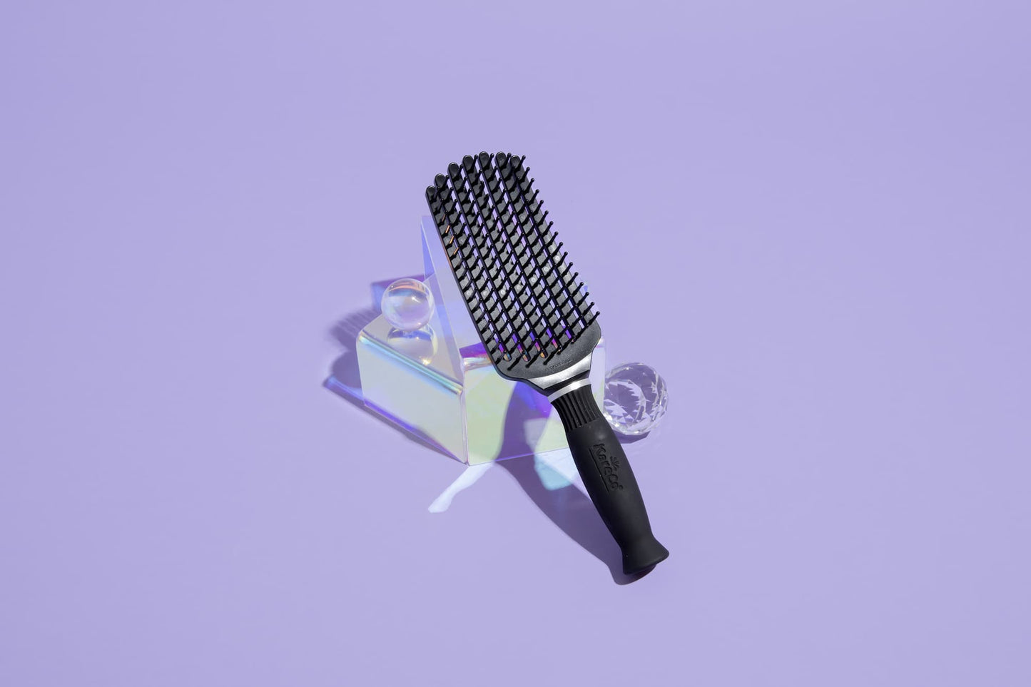 Detangle All Hair Types With The Mini Tangle Buster®