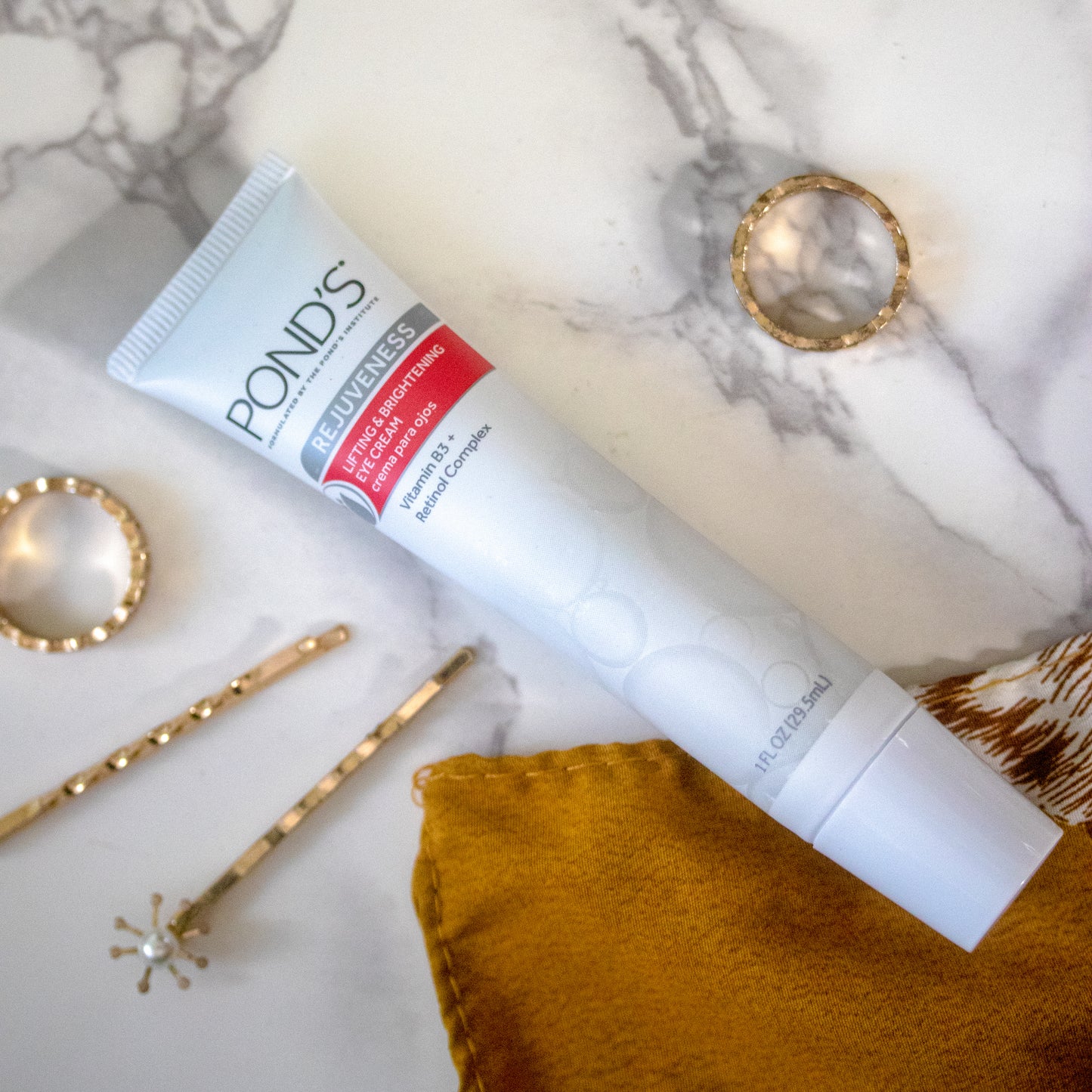 Hydrate Your Eyes With POND’S Rejuveness Lifting & Brightening Eye Cream